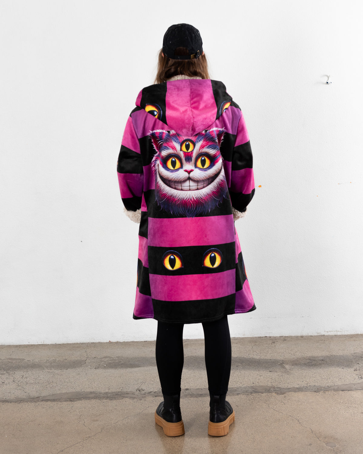 CHESHIRE CAT