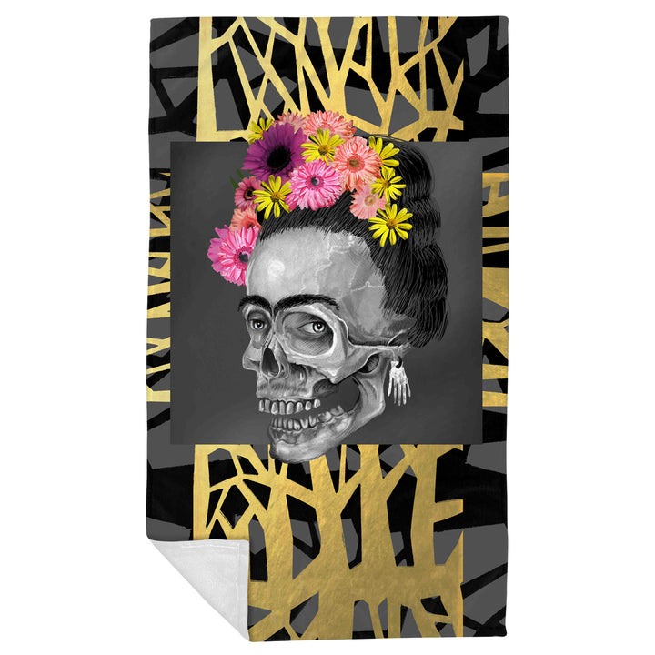 Frida - Throw Blanket - artistvsart